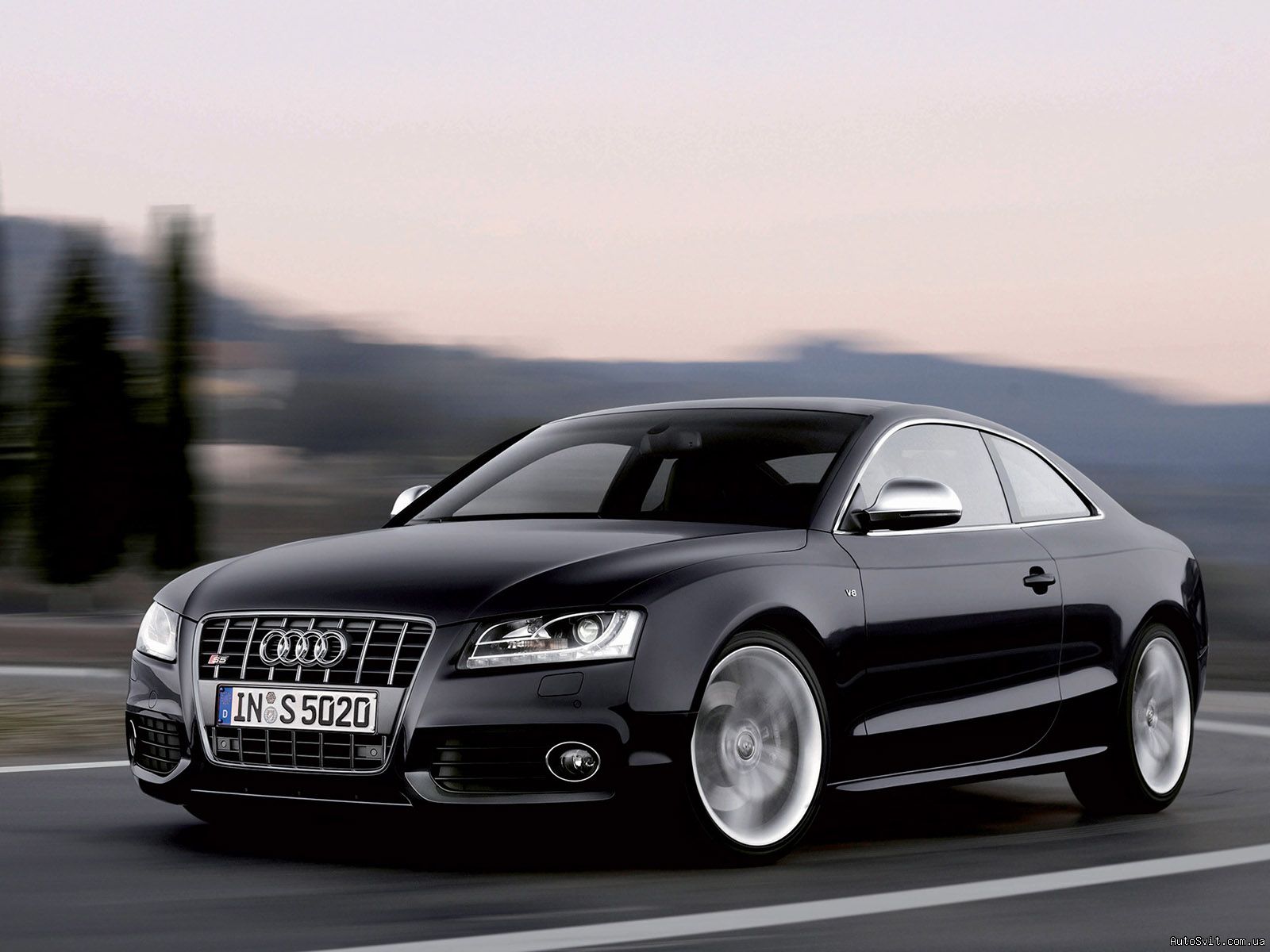 Audi A5: 7 фото