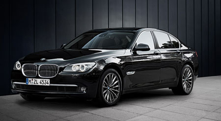 BMW 740Li: 3 фото