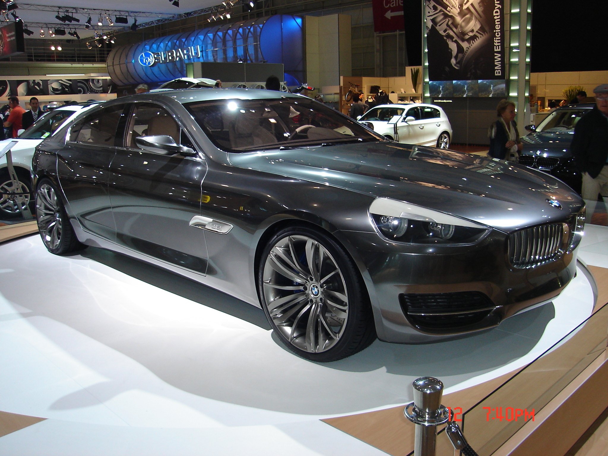 BMW CS: 12 фото