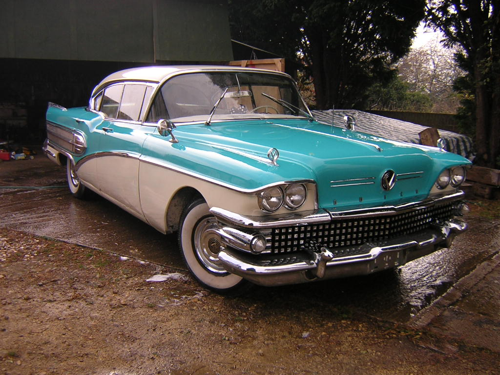 Buick Super: 12 фото