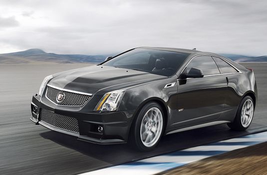 Cadillac CTS-V: 10 фото