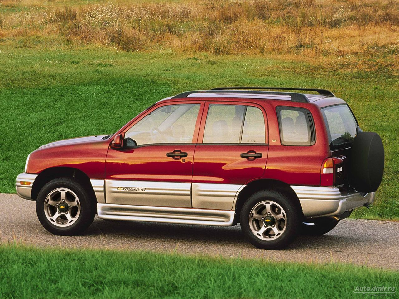 Chevrolet Tracker: 3 фото