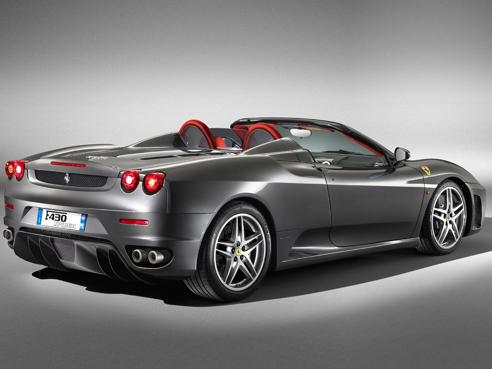 Ferrari F430 Spider: 4 фото