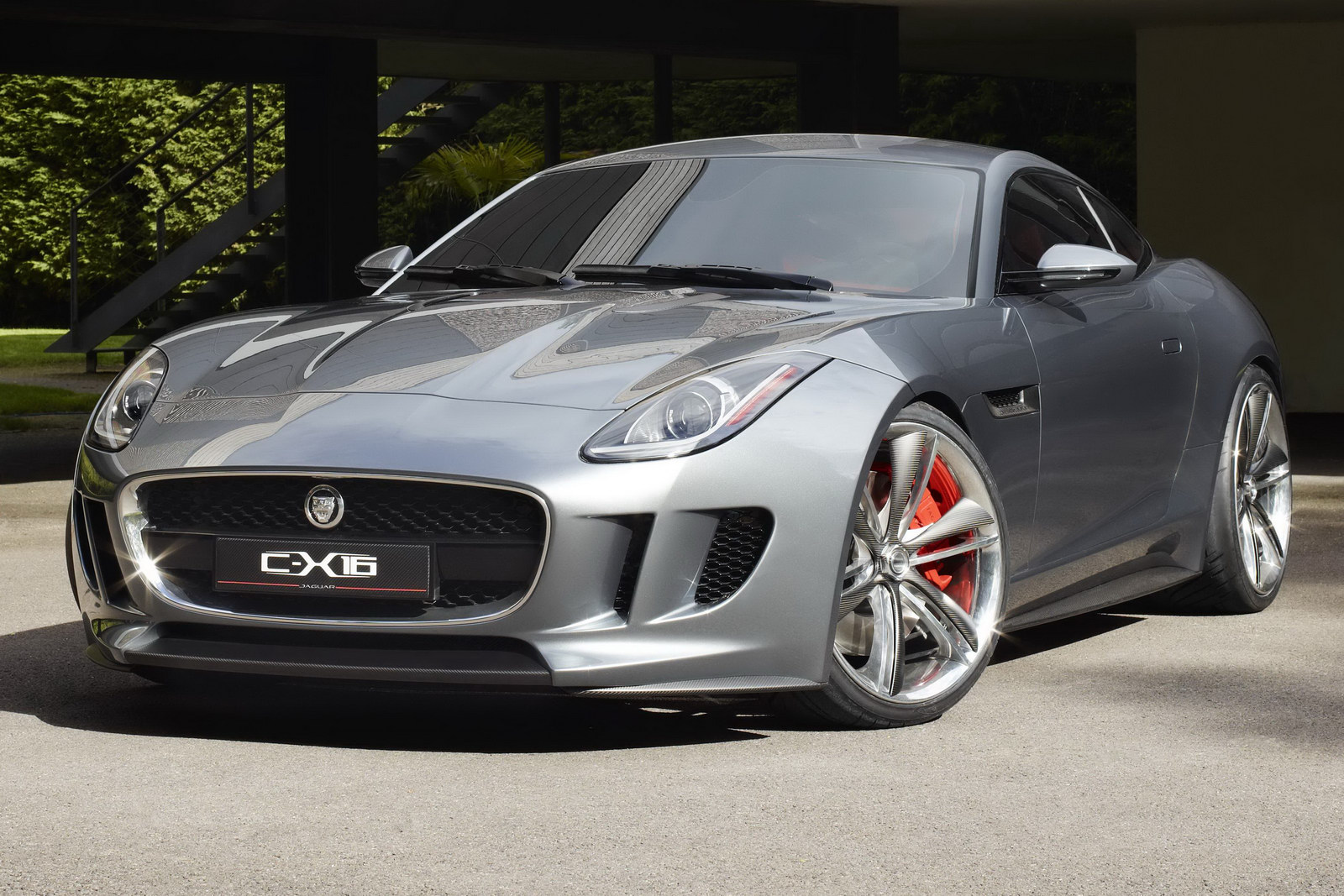 Jaguar C-X16: 9 фото