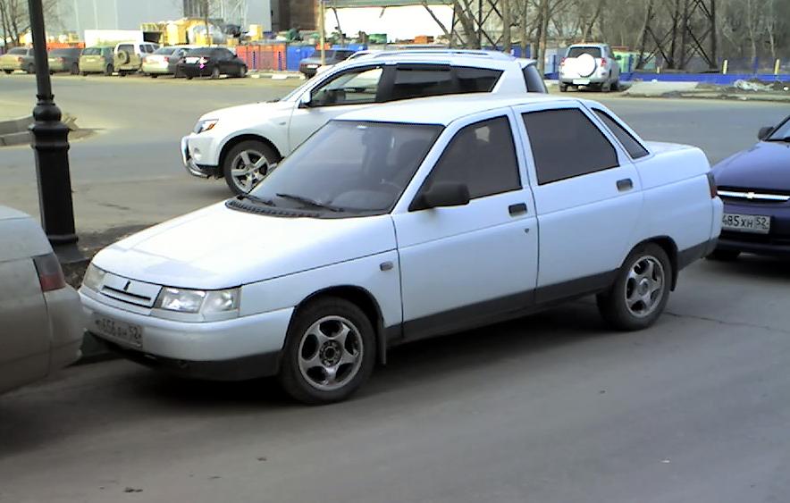 Lada 110: 7 фото