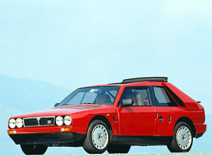 Lancia Delta S4: 10 фото