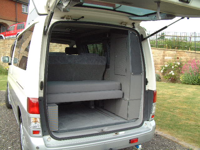 Mazda Bongo: 12 фото