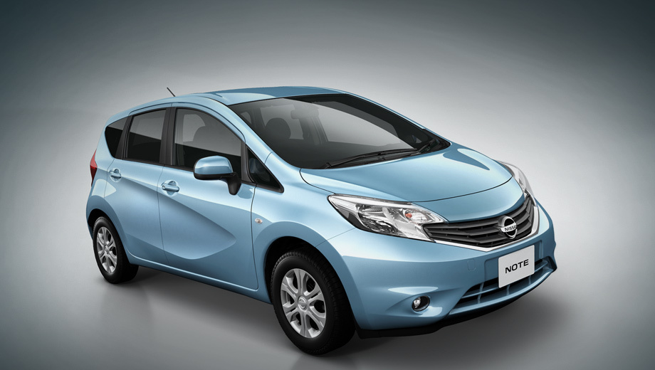 Nissan Note: 6 фото