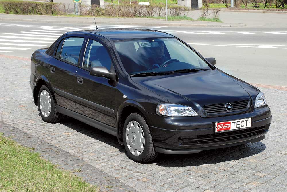 Opel Astra Classic: 6 фото