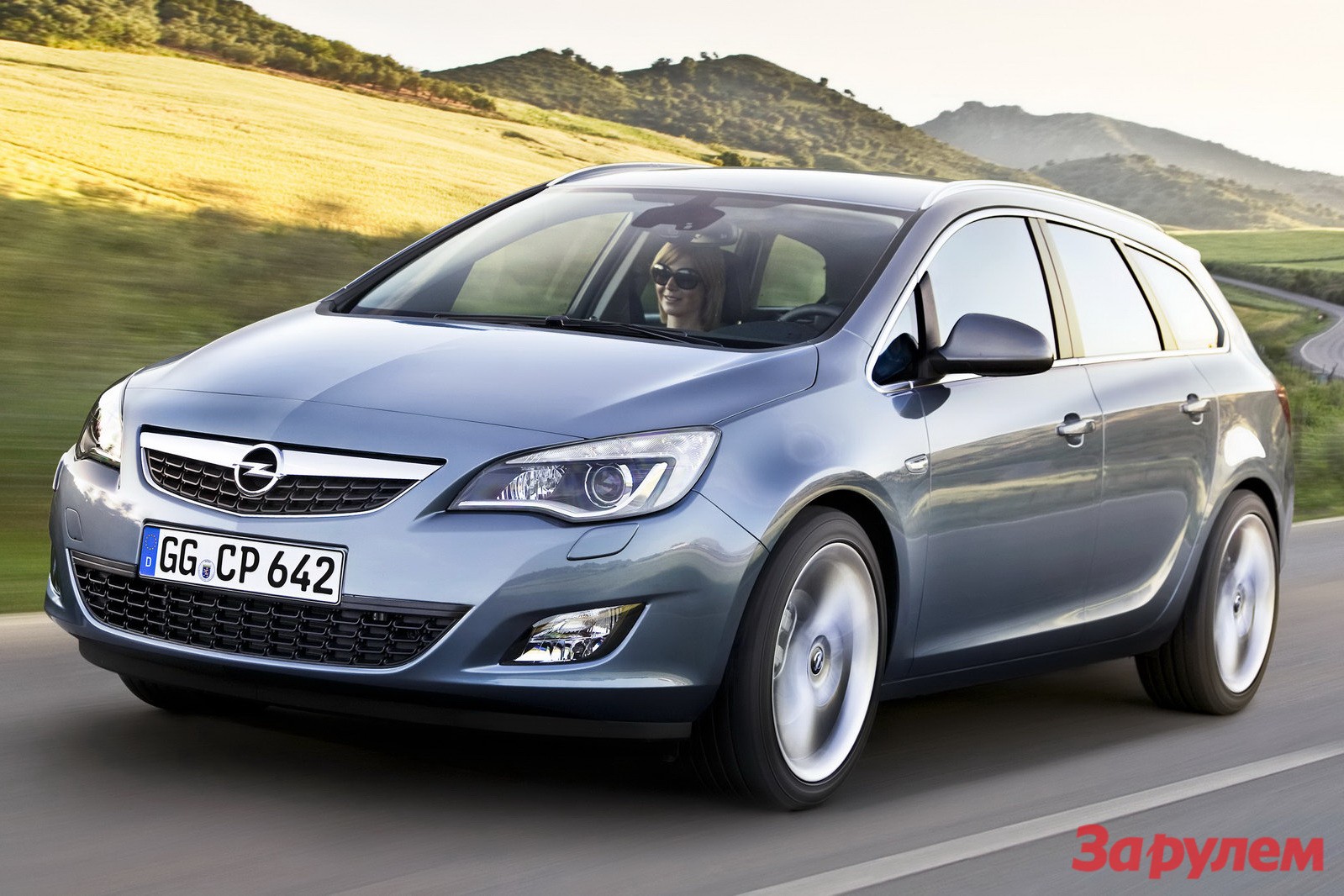 Opel Astra: 5 фото