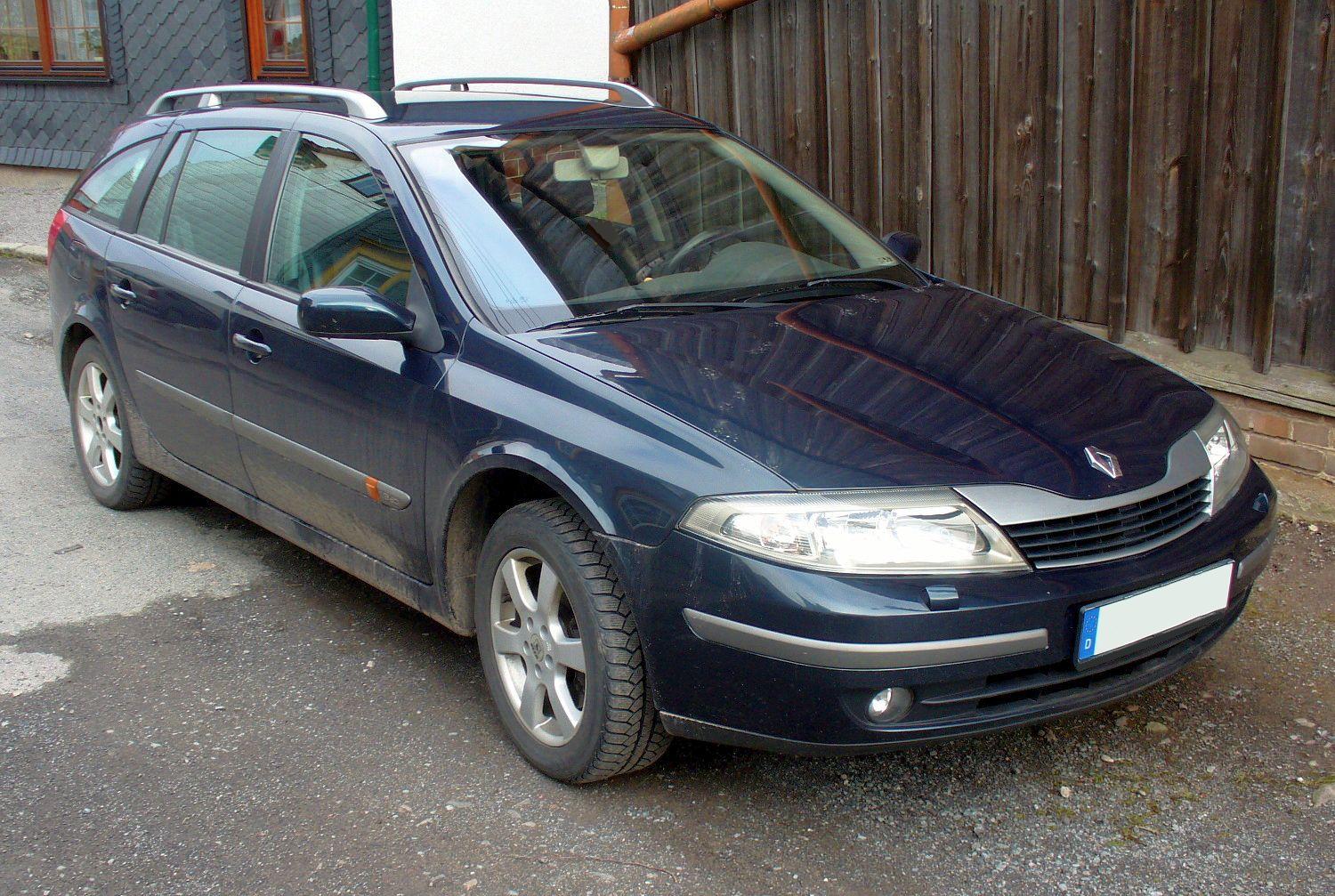 Renault Laguna Grandtour: 4 фото