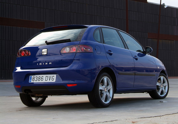 Seat Ibiza: 8 фото