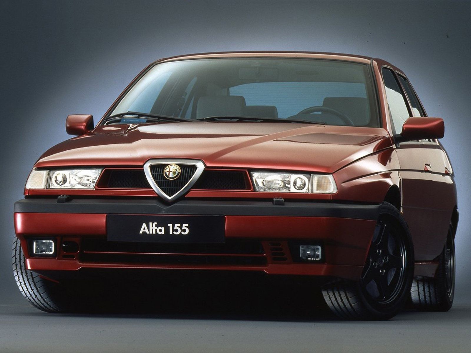 Alfa Romeo 155: 12 фото