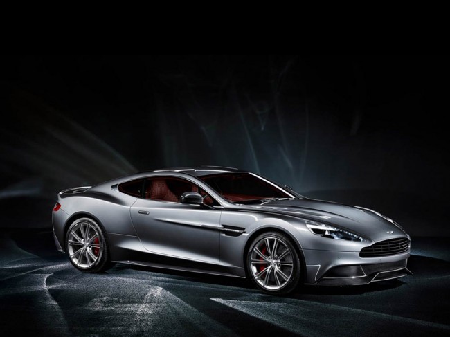 Aston Martin Vanquish I: 3 фото