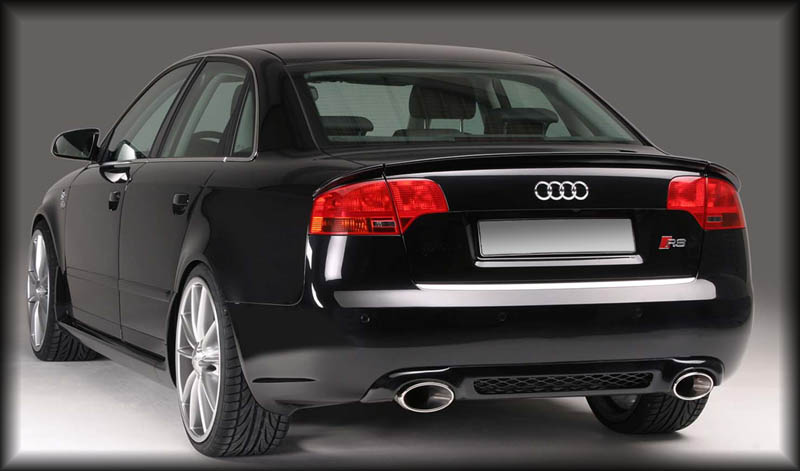 Audi A4 B7: 4 фото