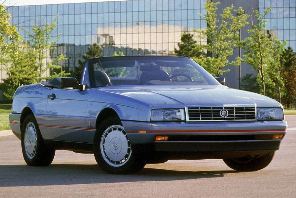 Cadillac Allante: 10 фото