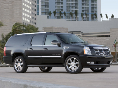 Cadillac Escalade I: 11 фото