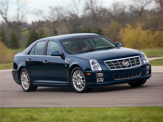 Cadillac STS: 9 фото