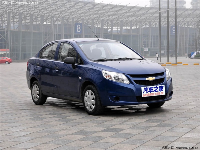 Chevrolet Sail: 8 фото