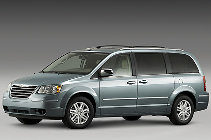 Chrysler Town and Country: 07 фото