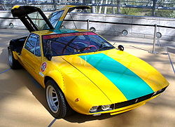 De Tomaso Mangusta: 3 фото