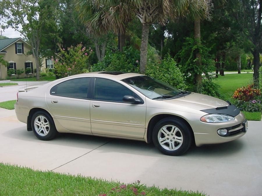 Dodge Intrepid II: 3 фото