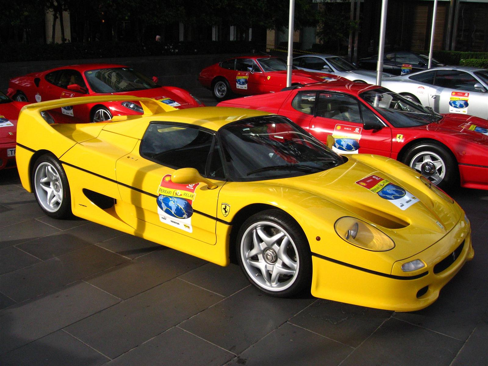 Ferrari F50: 5 фото