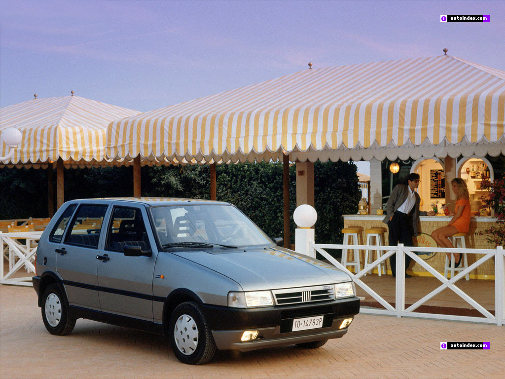 Fiat UNO: 10 фото