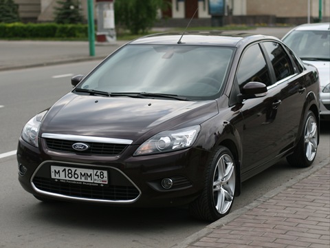 Ford Focus II: 11 фото