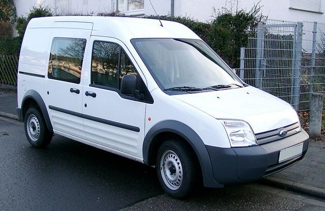 Ford Transit Connect: 07 фото