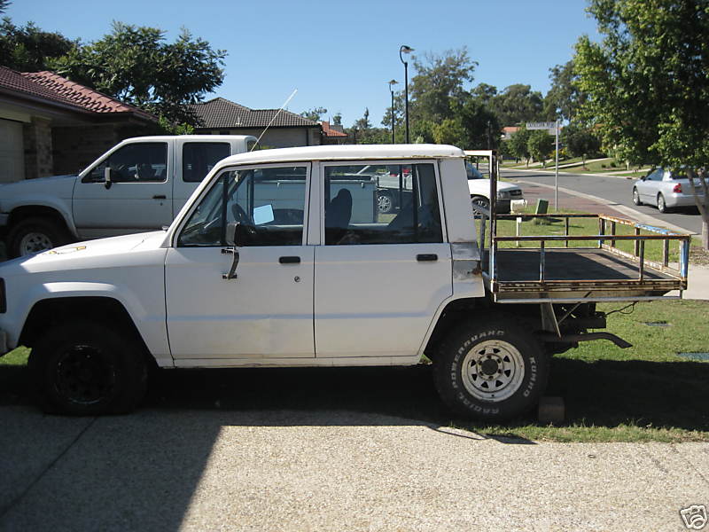 Holden Jackaroo: 6 фото