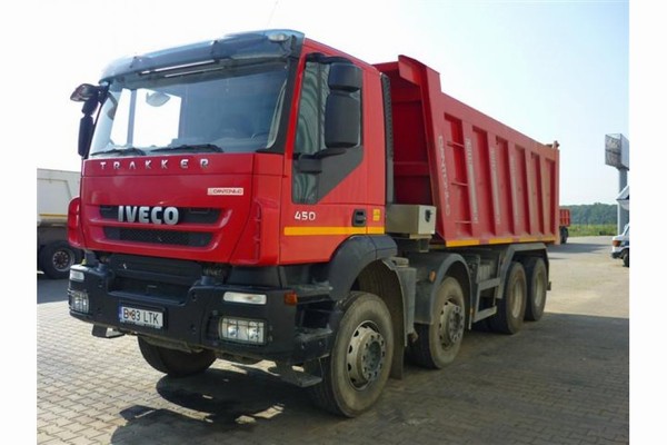 Iveco Trakker: 3 фото