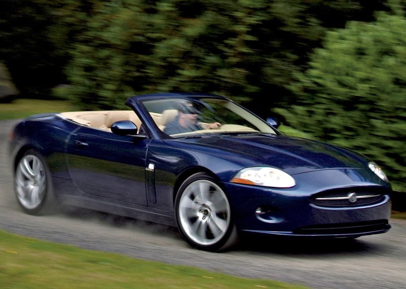 Jaguar XK Convertible: 7 фото