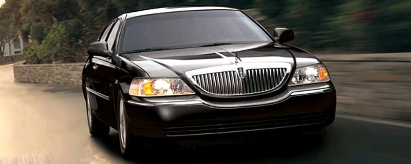 Lincoln Town Car: 5 фото