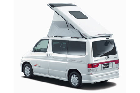 Mazda Bongo: 10 фото