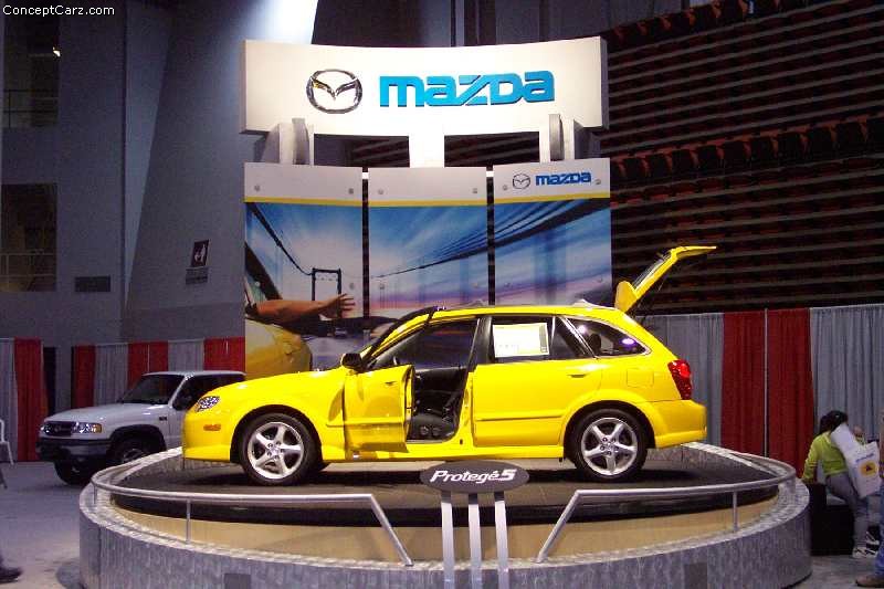 Mazda Protege: 08 фото