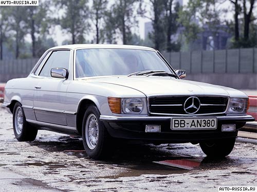 Mercedes SL-class R107: 3 фото