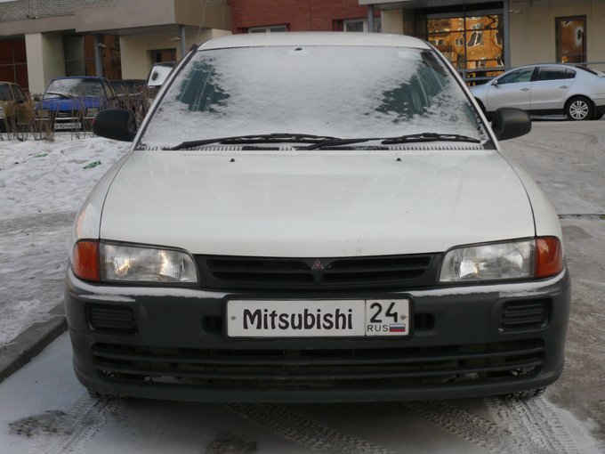 Mitsubishi Libero: 12 фото