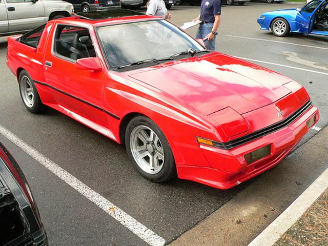 Mitsubishi Starion: 12 фото