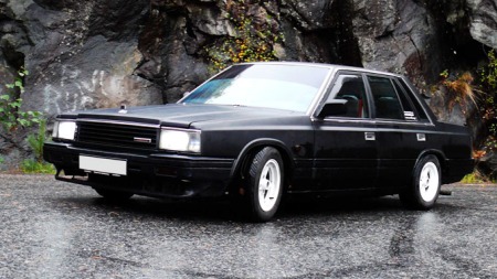 Nissan Laurel C32: 4 фото