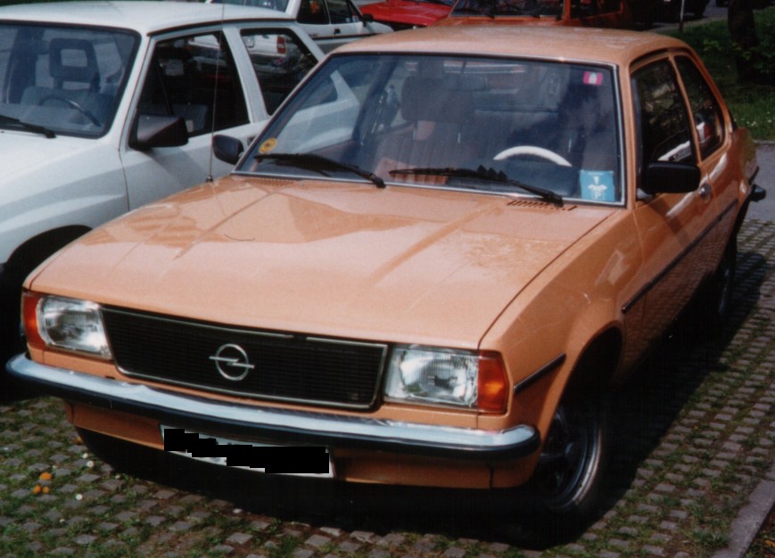 Opel Ascona B: 6 фото