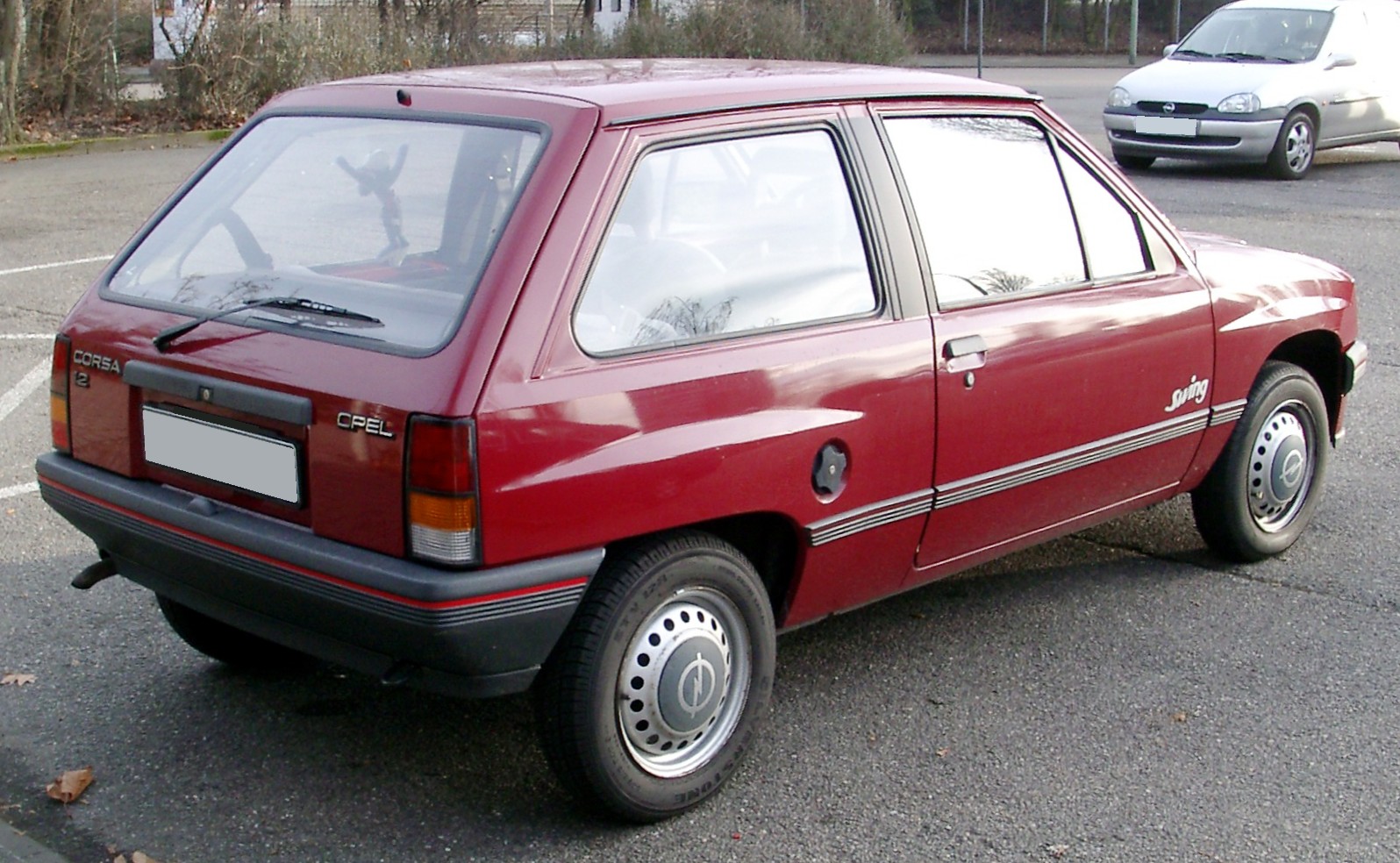 Opel Corsa A: 4 фото