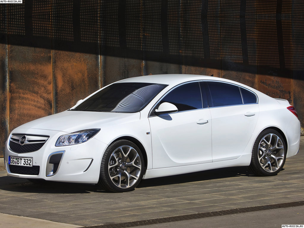 Opel Insignia OPC Hatchback: 1 фото