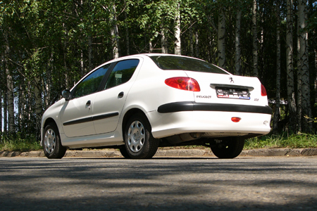 Peugeot 206 Sedan: 9 фото