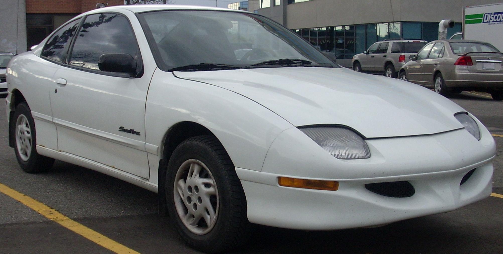 Pontiac Sunfire: 7 фото