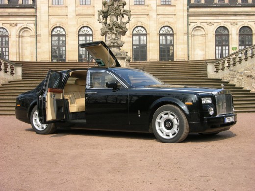 Rolls Royce Phantom: 01 фото