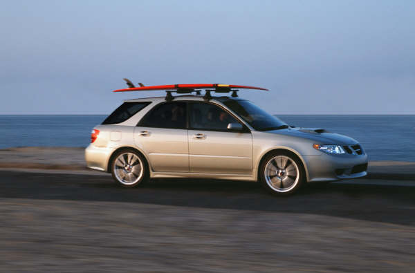 Saab 9-2X: 4 фото