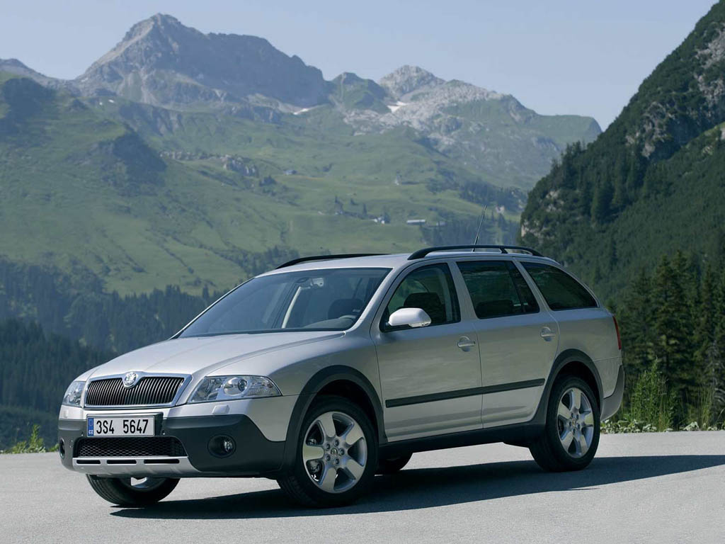 Skoda Octavia Scout: 8 фото