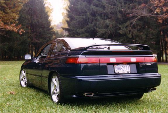 Subaru SVX: 12 фото