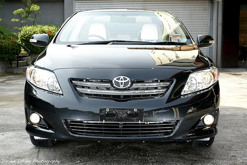 Toyota Altis: 9 фото